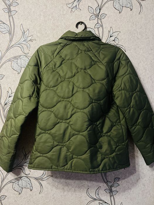 Жіноча легка куртка,бомбер