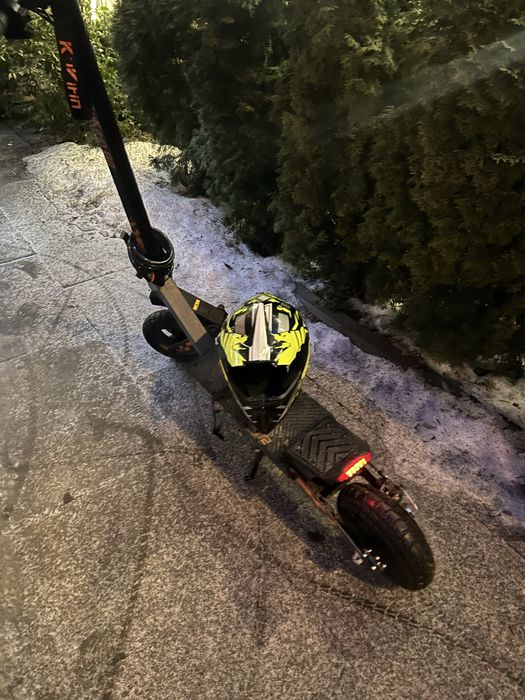 Sprzedam hulajnogę Kukirin g2 2025