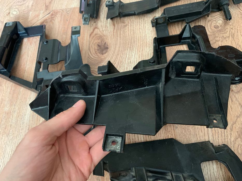 Кронштейн кріплення фари BMW F15 E53 X5 E39 E46 крепление фари БМВ Е60