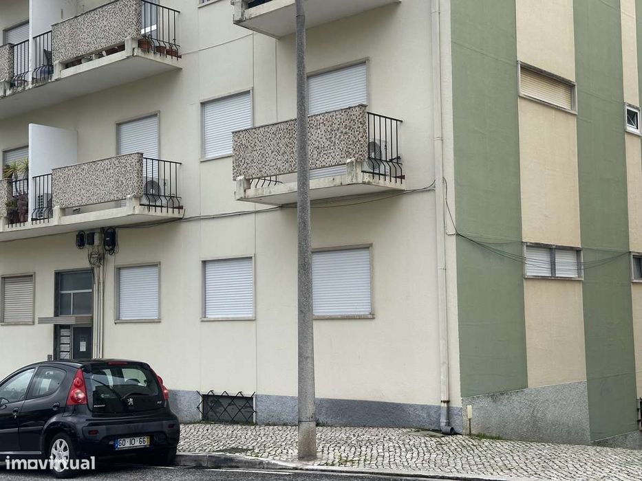 Vendo Apartamento T.4 - Qt. Da Matinha - Leiria