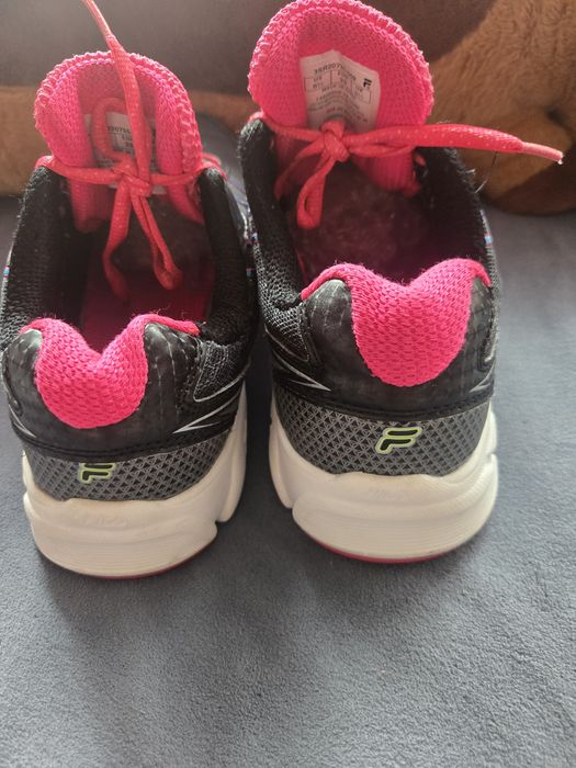 buty sportowe marki Fila Core Calibration 2 roz.39.