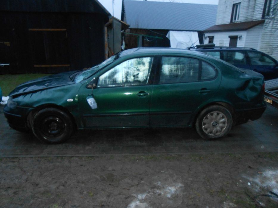 drzwi,zderzak,klapa bagaznika toledo,leon rok 99-05 LC6M