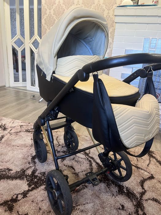 Коляска універсальна BEXA ULTRA STYLE V 2 в 1