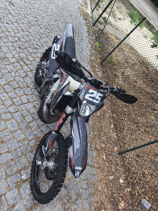 vendo kit plásticos KTM 2022 como novo