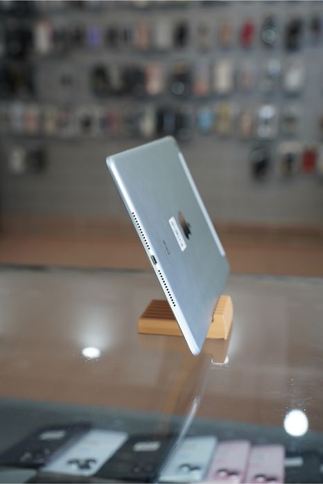 iPad Air 2 64GB Silver LTE