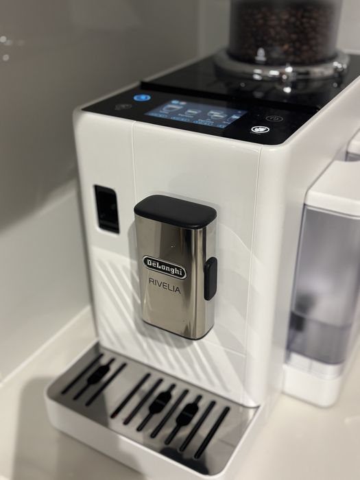 Ekspres Delonghi jak nowy! Kupionh dwa miesiace temu, paragon, BIAŁY