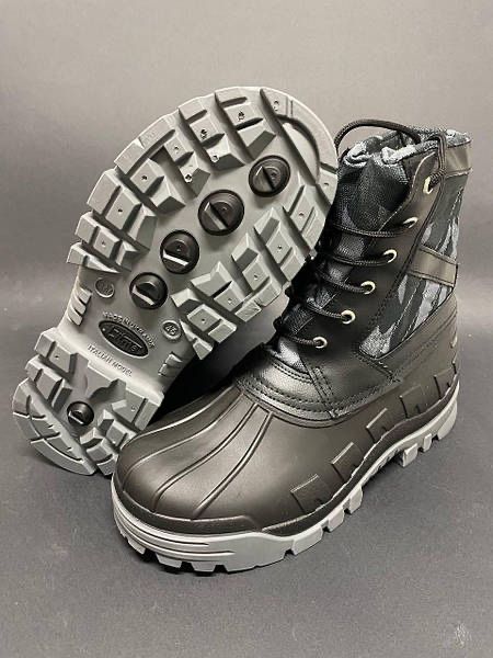 Мужские зимние сноубутсы , ботинки , сапоги