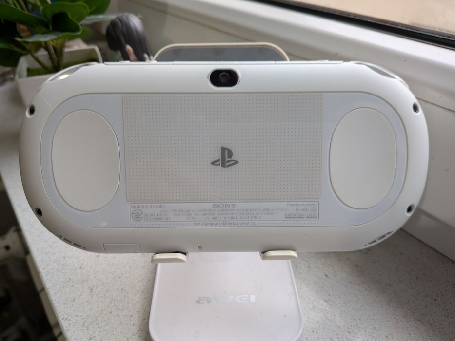 PS Vita Slim 2000 / Przerobiona 120GB