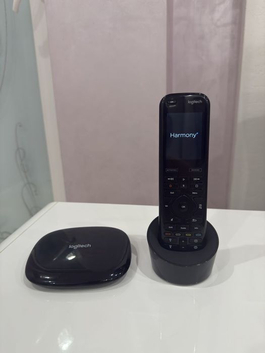 Logitech Harmony® Elite
Уни