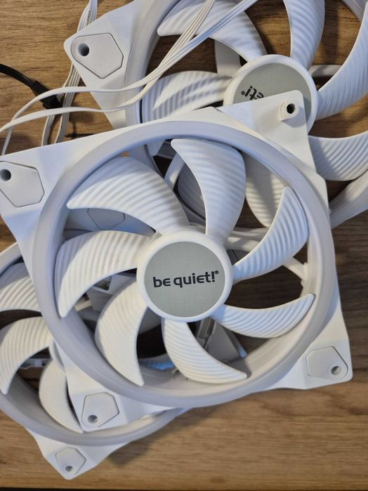 3*140mm A-RGB комплект преміум вентиляторів be quiet! Light Wings White+хаб