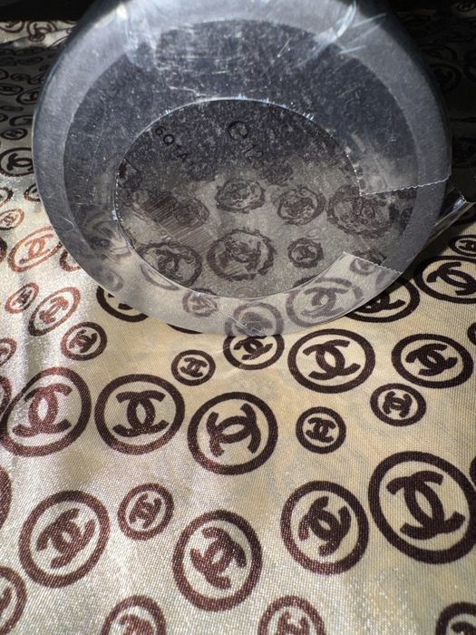 Perfume Christian Dior oud  ispahan