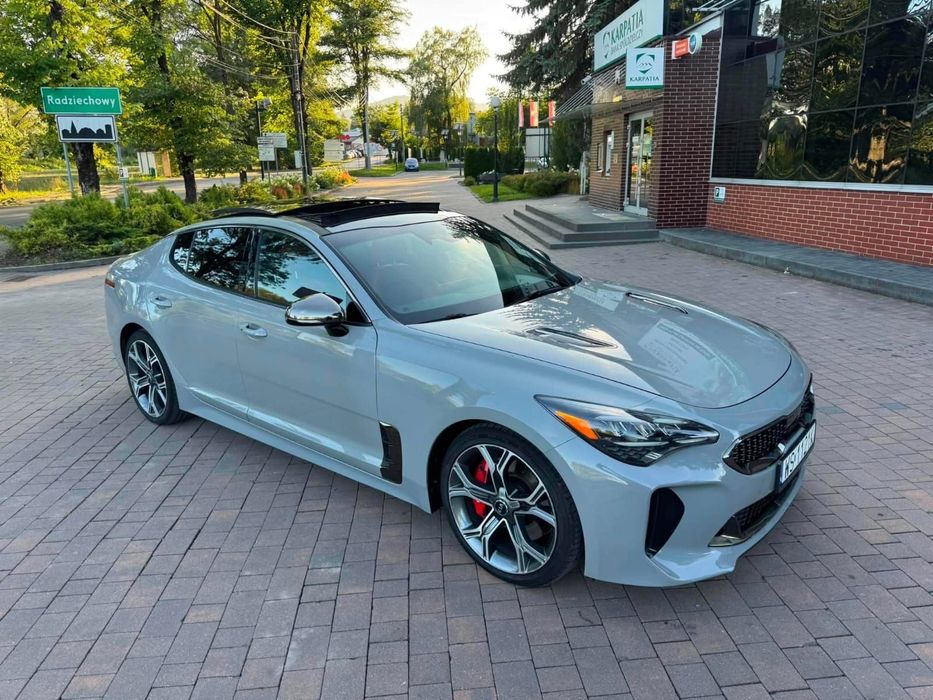 Kia Stinger