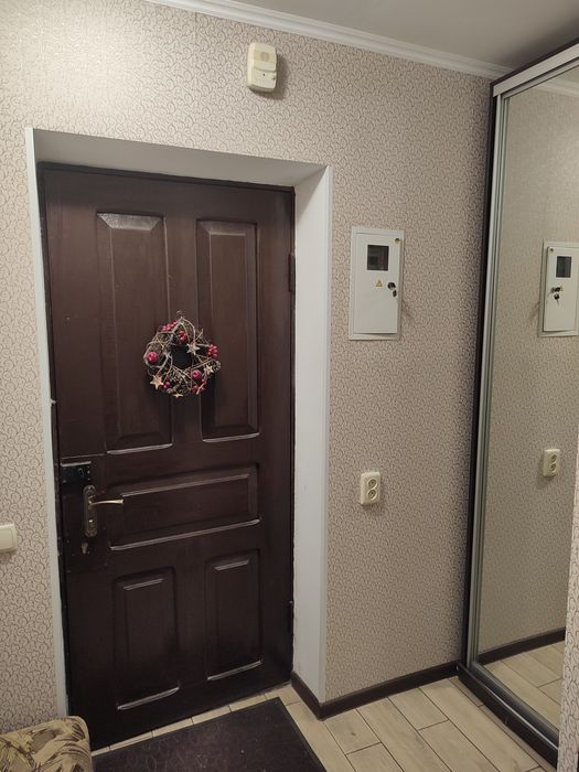 1 кімнатна квартира з ремонтом на Кулика