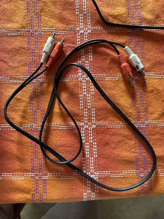 Sistema compacto gira-discos, leitor/gravador mp3, radio FM