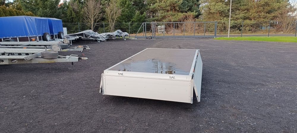 Przyczepa platforma przyczepka towarowa wypożyczalnia przyczep