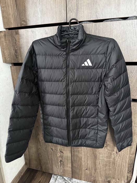 Пуховик Adidas Essentials Light Down