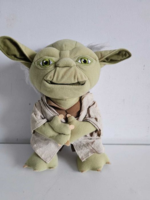 Star Wars maskotka interaktywna Yoda mówiący gadający talking plush