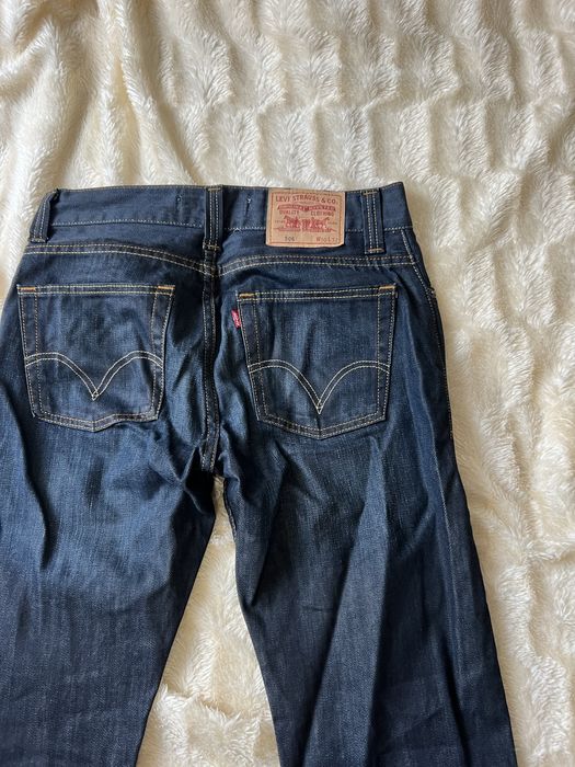 Продам джинси Levis