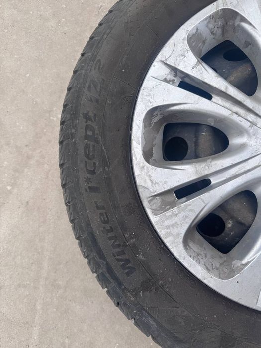 Зимняя резина Hankook с дисками R16 215/60 99T