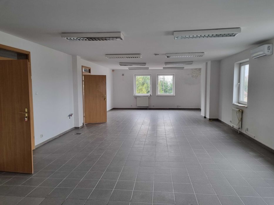 Ul.Turystyczna, lokal 100m2 do wynajęcia