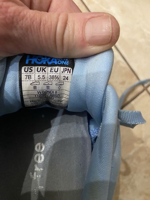 Кросівки Hoka Bonbl 8