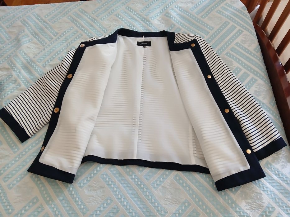 Vendo Casaco Senhora