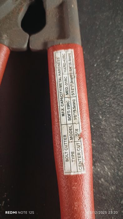 Alicate Corta-Parafusos RIDGID 14" – Profissional
Vendo alicate cor