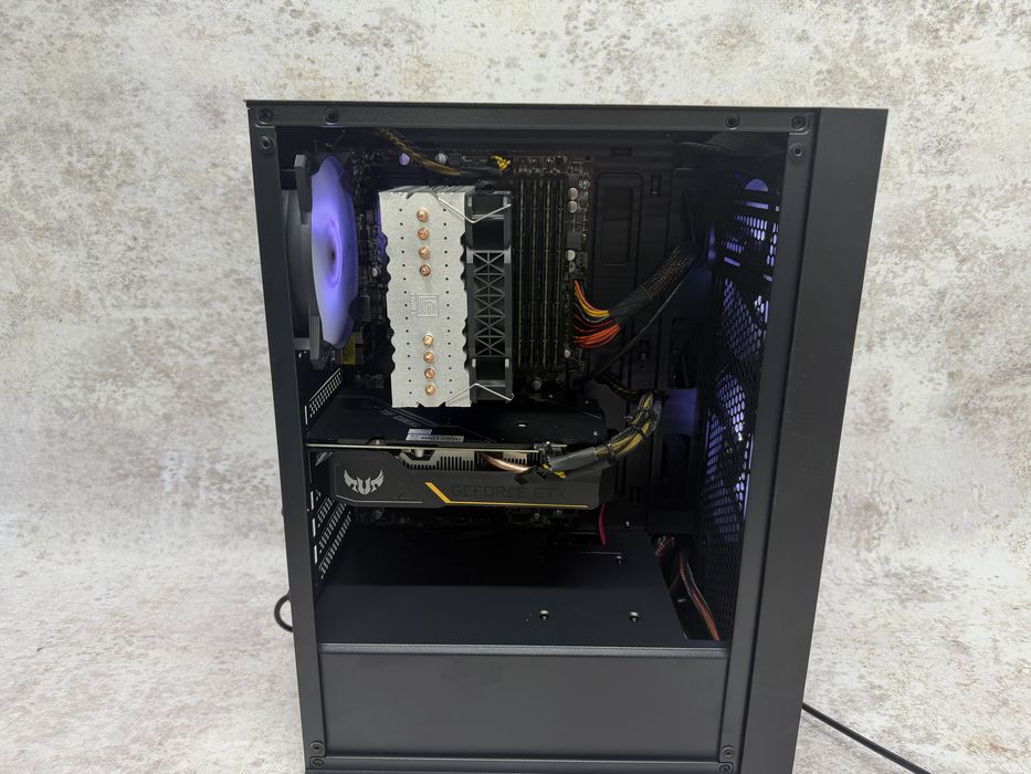 Gaming PC / i7-4790 4.0 GHz / 16GB RAM / GTX 1650 SUPER 4GB / SSD 480GB / W11