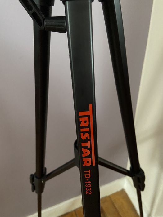 Tripé Tristar novo