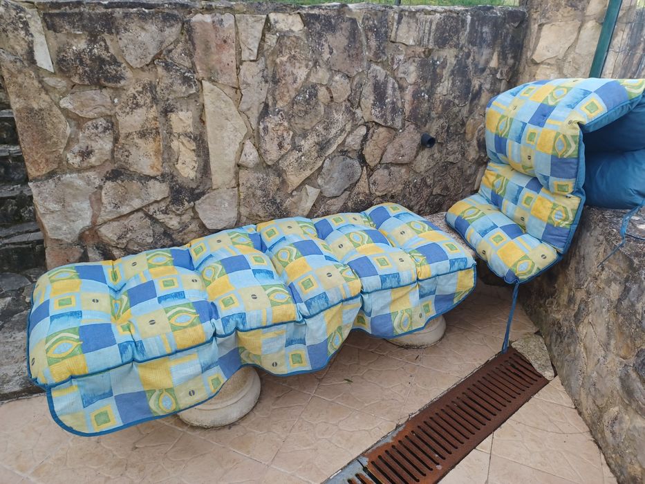 Almofadas de jardim 5€ cada