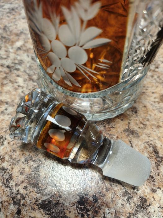 Karafka kryształowa przedwojenna