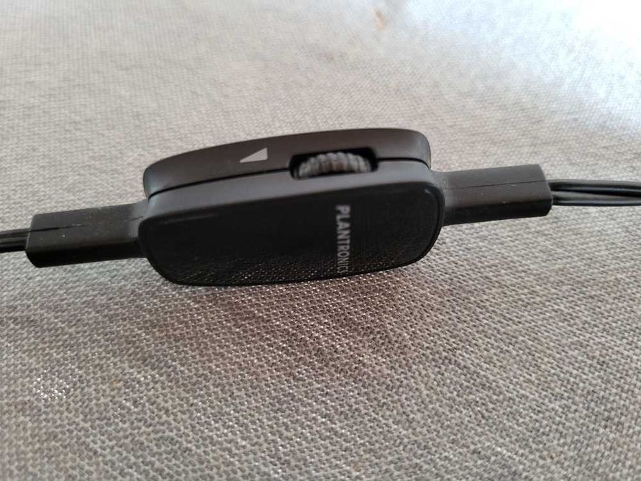 Headphones c/ Micro Plantronics Audio 355 Multimedia