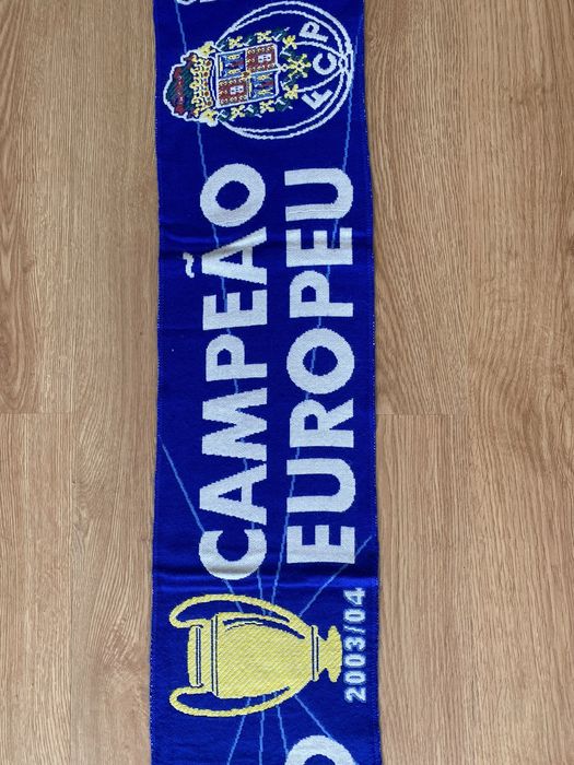 Cachecol FC Porto Campeão Europeu 2004