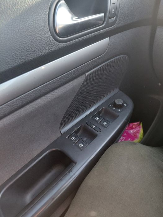 Гольф 5 1.4 саха