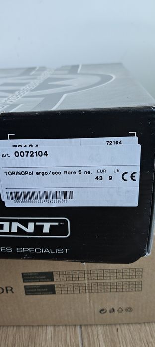 Buty zimowe  rozm 43 robocze ochronne ocieplane