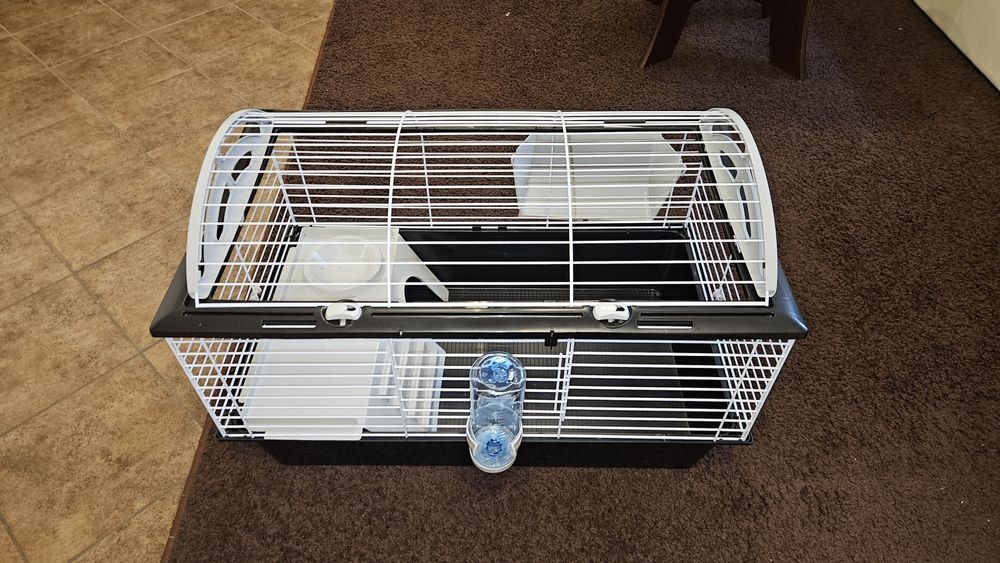 Klatka dla  świnki morskiej,  chomika, królika. Ferplast casita 80