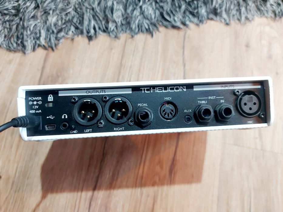 TC- Helicon Voice Live Play Processador de Efeitos