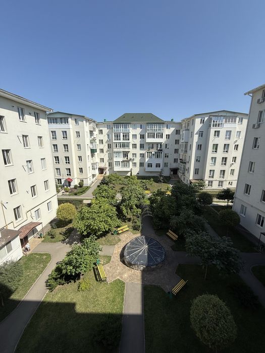 Продам 2 комнатную квартиру 70м2, ЖК Оливия