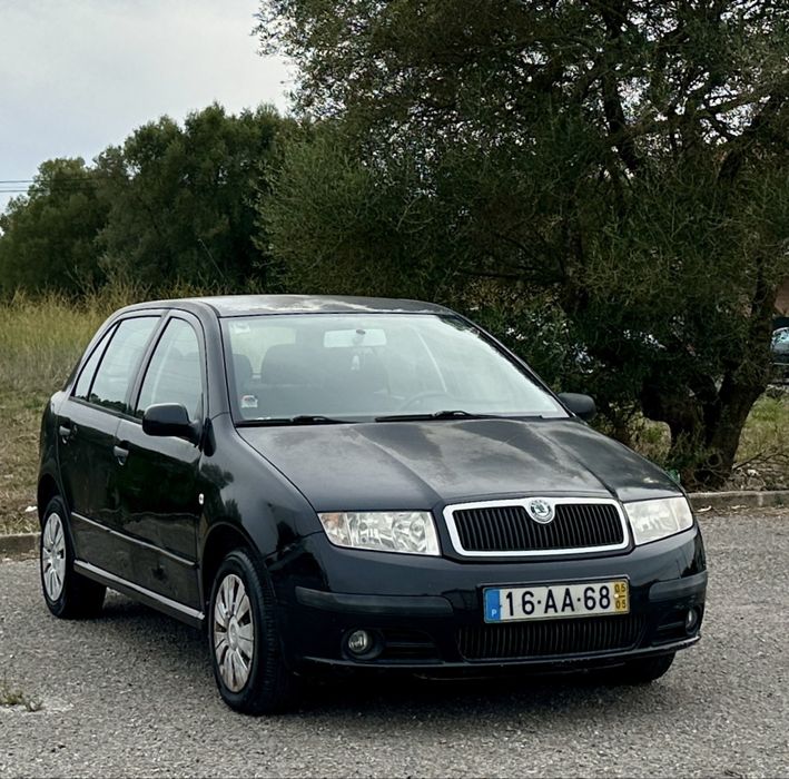 Skoda Fabia 1.2. HTP 75 Mil quilómetros