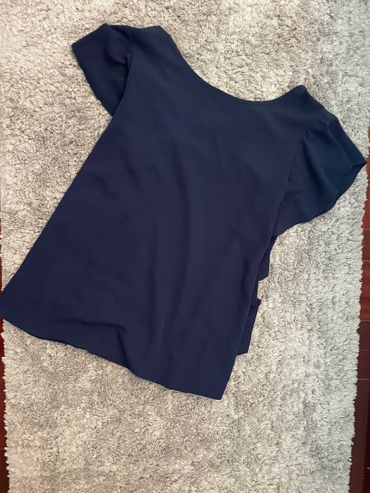 Blusa azul fluída
