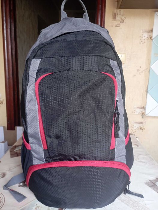 Трекінговий рюкзак