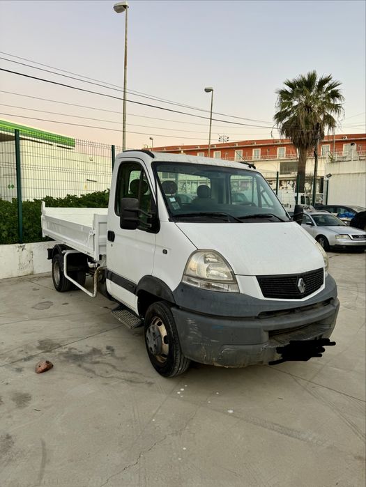 Renault bascula