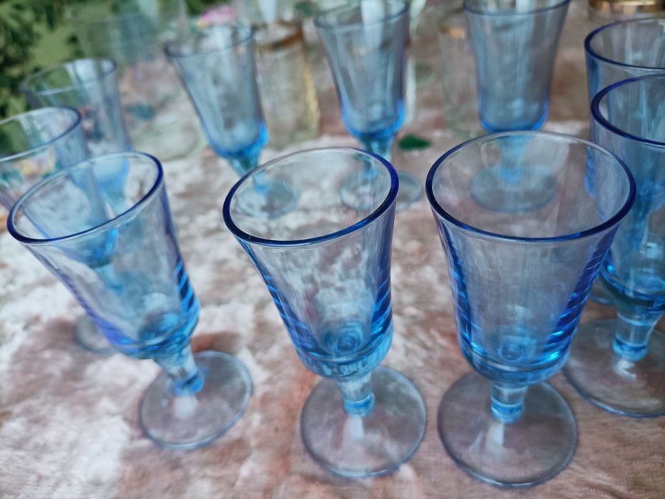 Продам рюмочки из стекла.