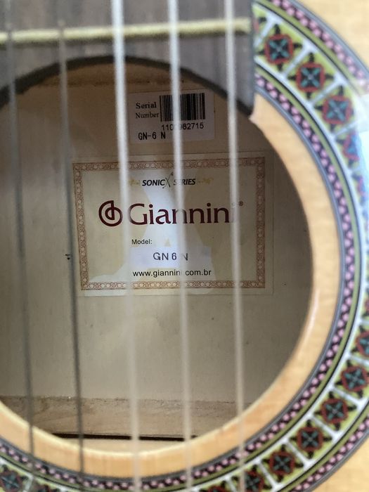 Guitarra giannini como nova