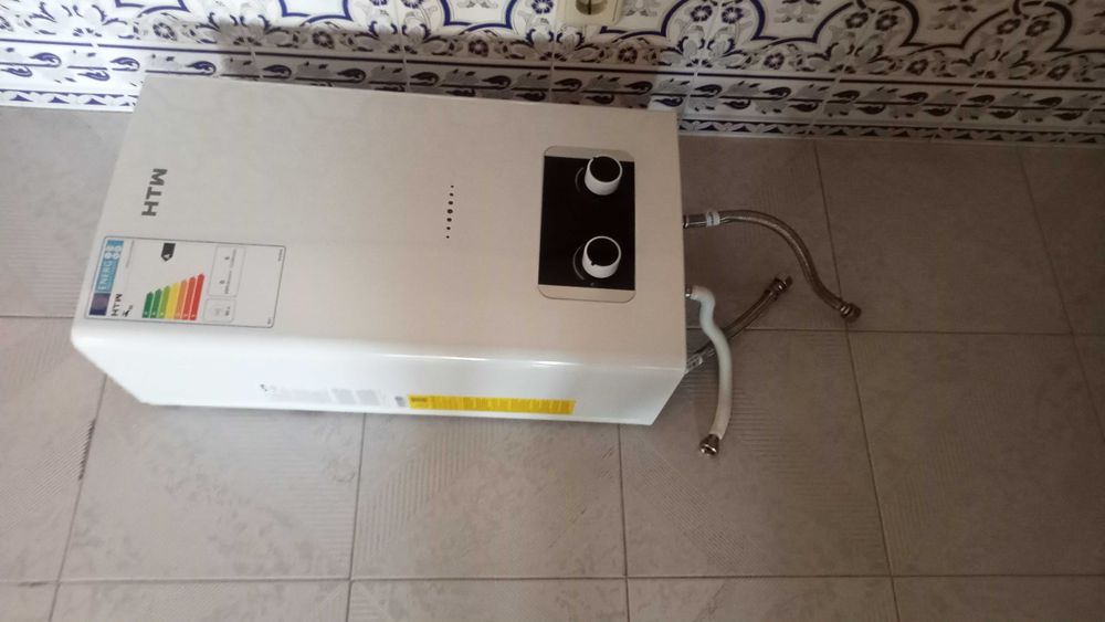 Esquentador HTW novo e Vulcano Usado venda conjunta 180€