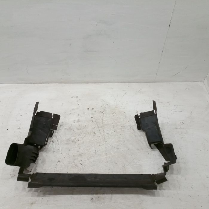 Guia de duto de ar - MERCEDES-BENZ E-Class (W211) | 02 - 09