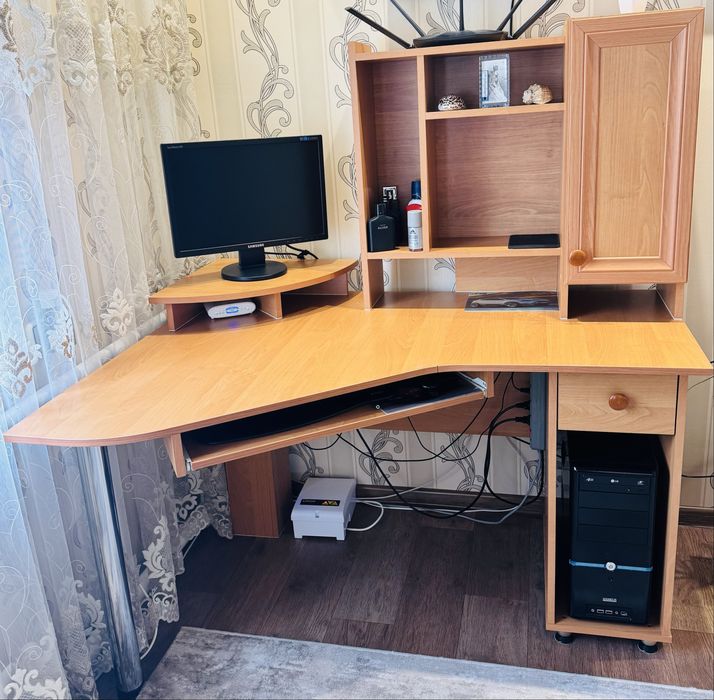 Стіл компʼютерний кутовий + пенал