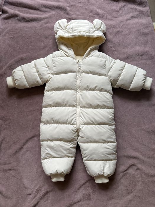 Продам дитячий зимовий комбінезон . Розмір 80