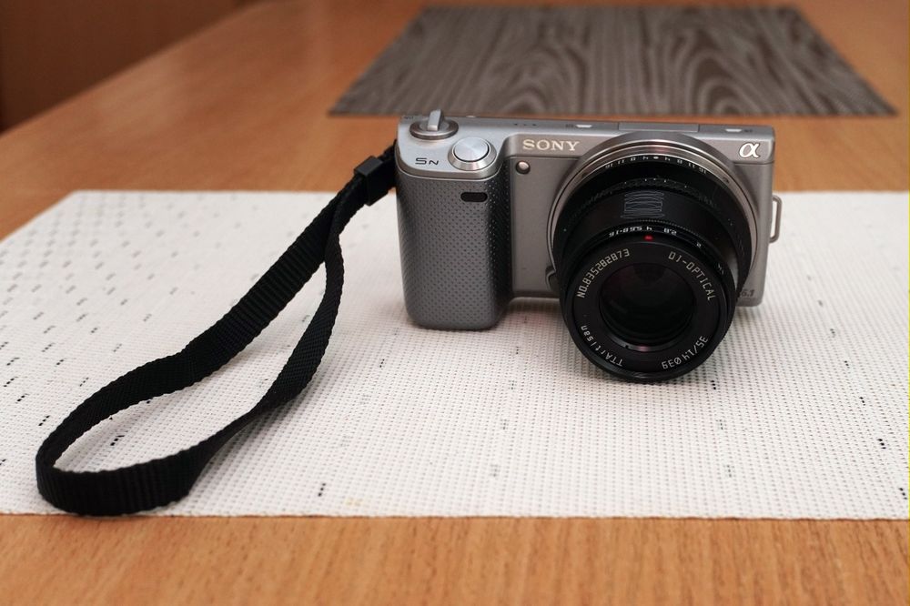 Sonu Nex 5N с объективом TTArtisan 35 1.4