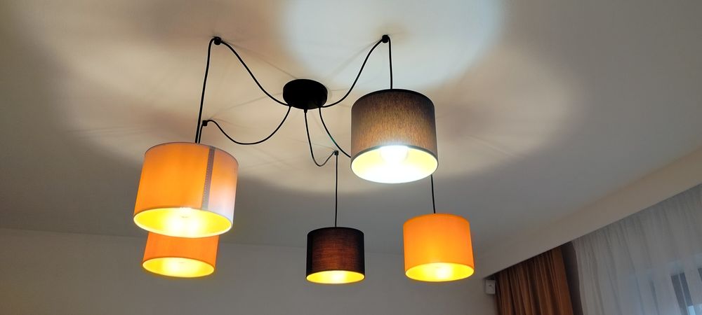 Lampa wisząca 5 kloszy